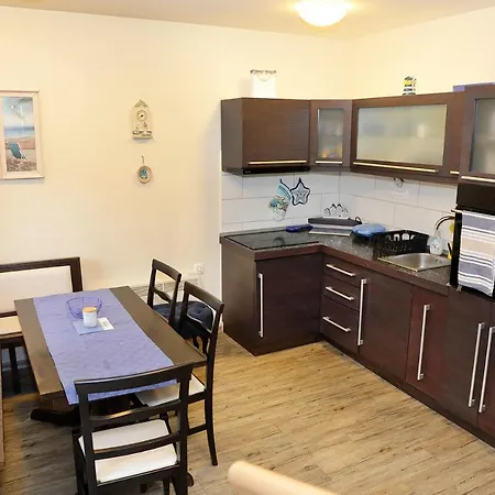 Apartment Shiva